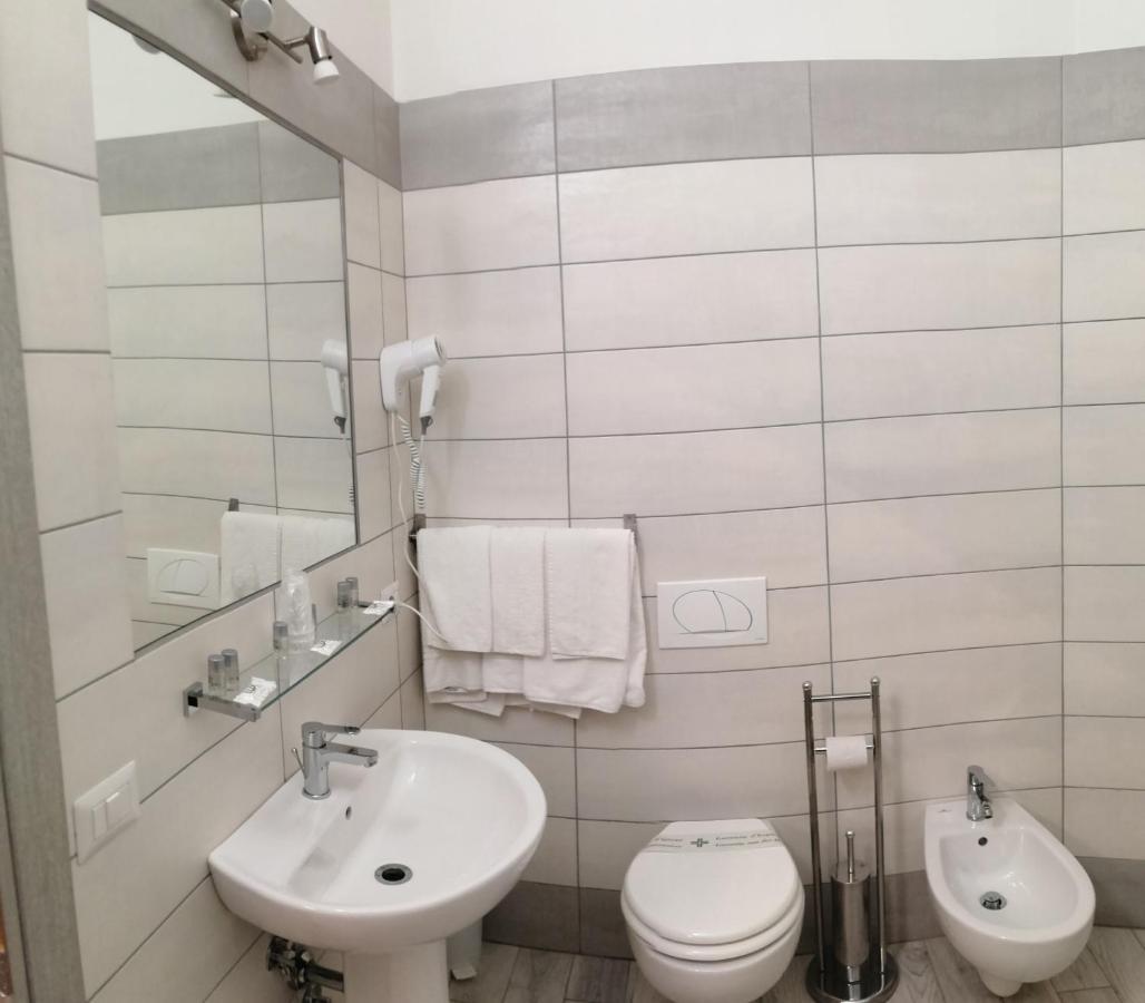 Albano Station Rooms Pavona Exterior foto